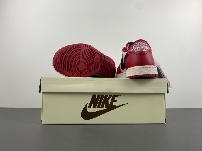 travis scott jordan 1 low ‘chicago’ custom