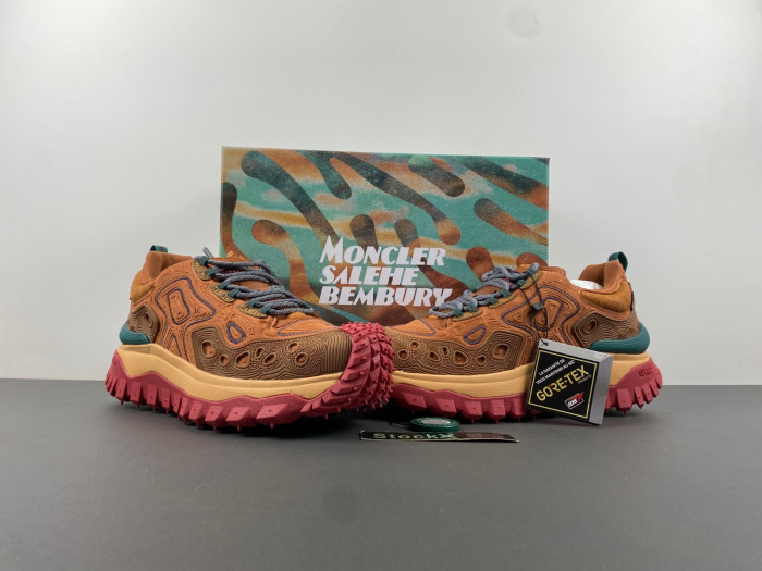 moncler trailgrip gtx