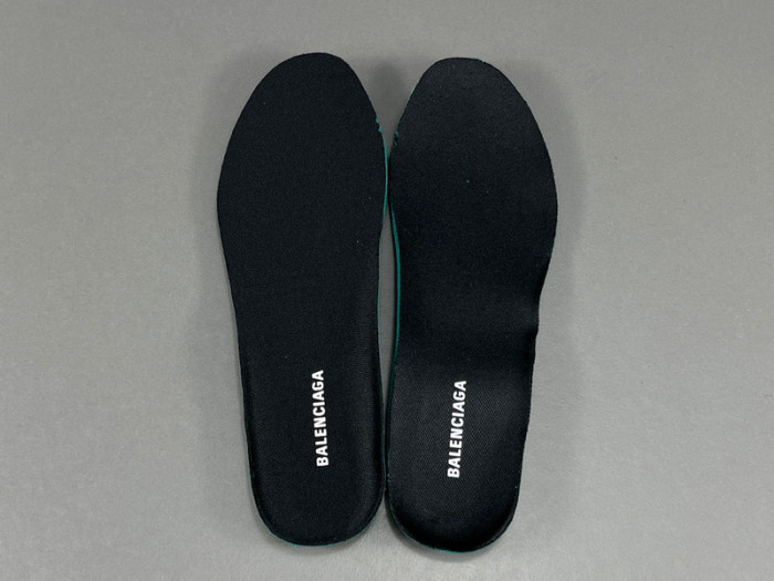 Ba*len*cia*ga -runner