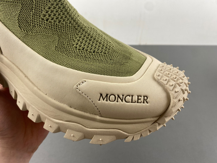 moncler trailgrip gtx
