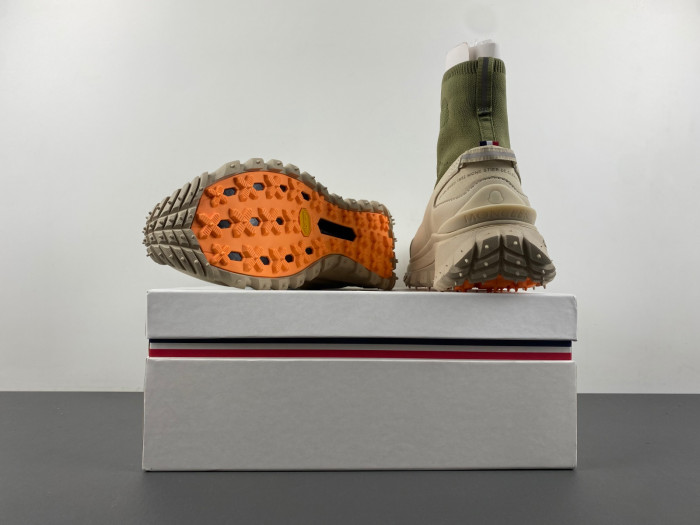 moncler trailgrip gtx