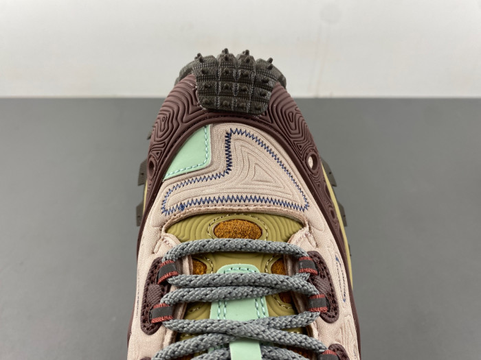 moncler trailgrip gtx