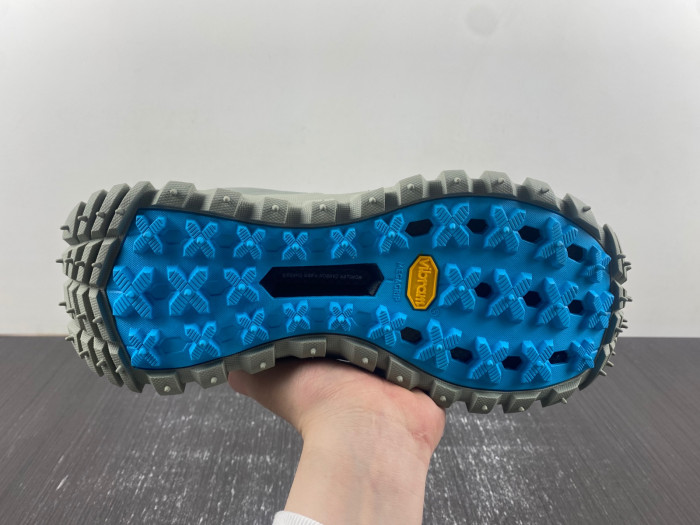 moncler trailgrip gtx