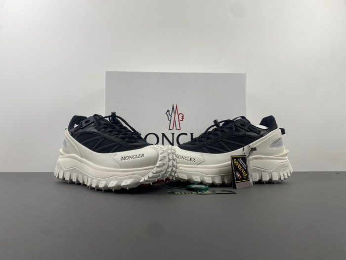 moncler trailgrip gtx