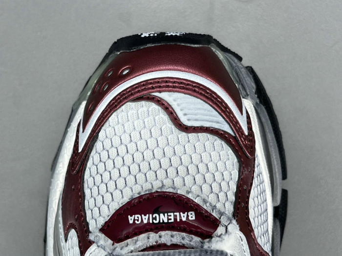 Ba*len*cia*ga -runner