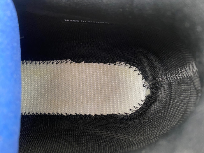 moncler trailgrip gtx