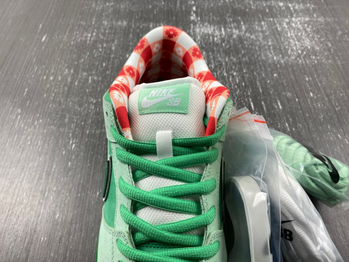 nike dunk x cncpts “green lobster” bv1310-303