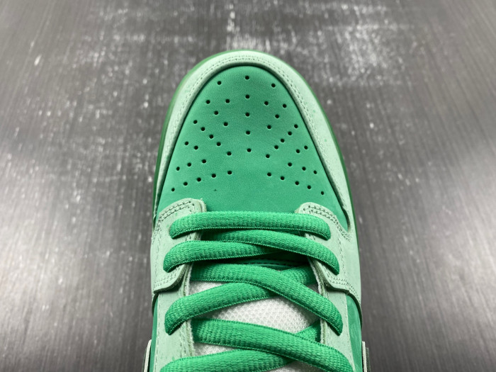 nike dunk x cncpts “green lobster” bv1310-303