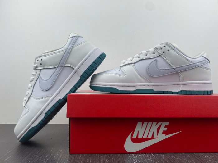 nike dunk low gs white green grey fd9911-101