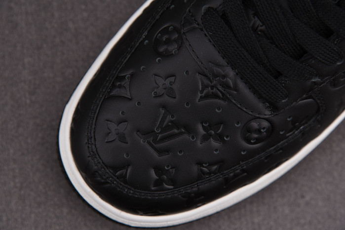 l0vt nike air force 1