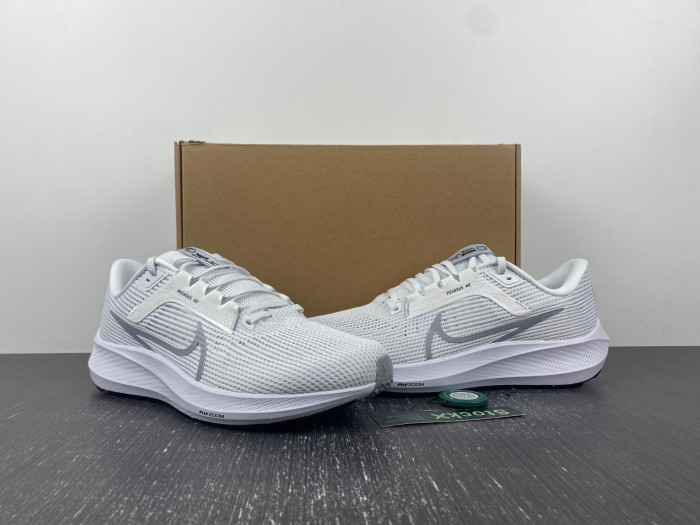 nike air zoom pegasus 40 white black photon dv3853-102