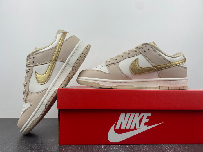 nike dunk low wmns gold dx5930-001