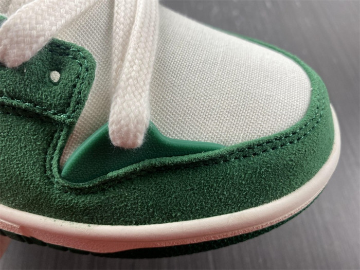 wmns dunk low disrupt 2 