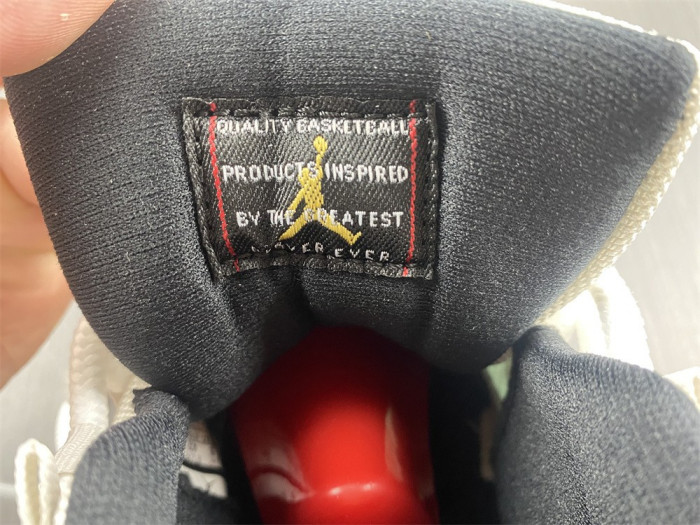 jordan 11 retro platinum tint - 378037-016