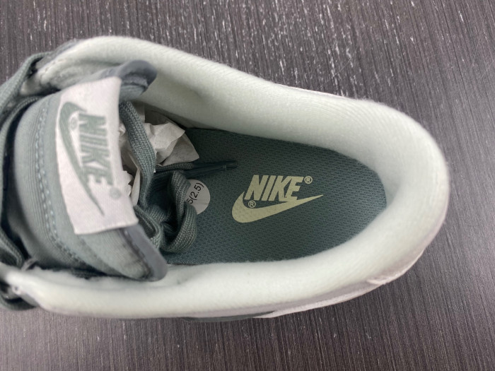 nike dunk low mica green men