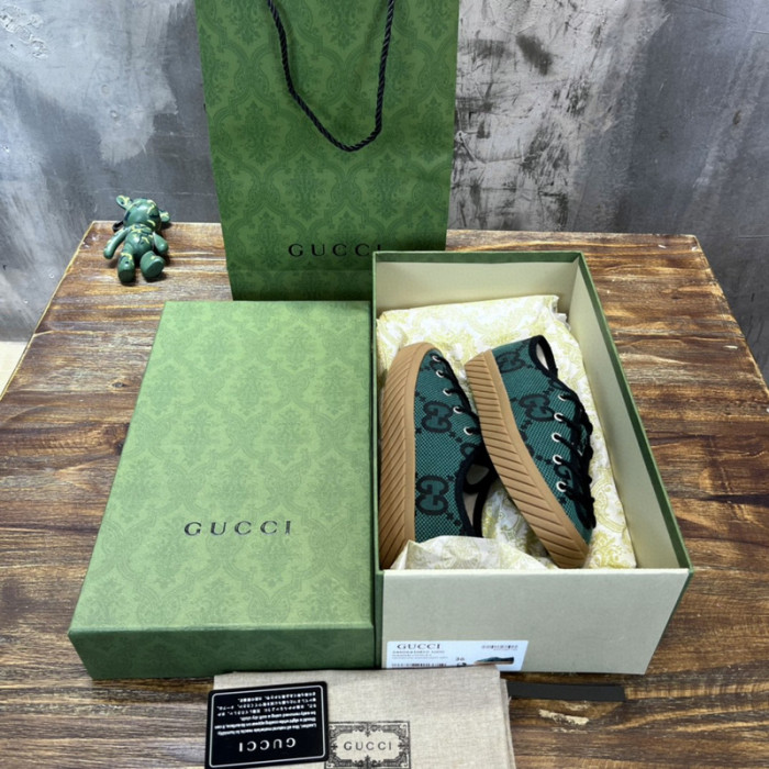 G*u*i  low-top sneaker