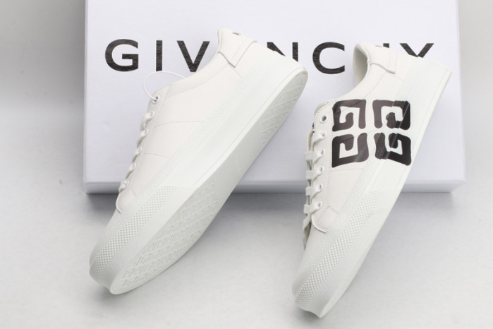 gi_venchy sneaker