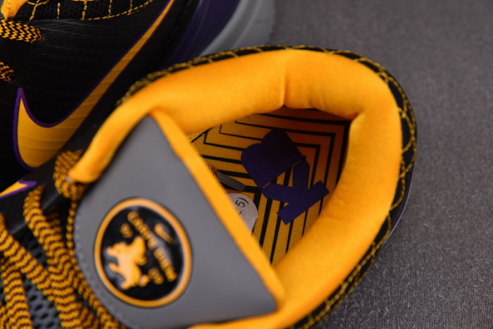 nk zoom kobe 4 protro“carpe diem”  av6339-001
