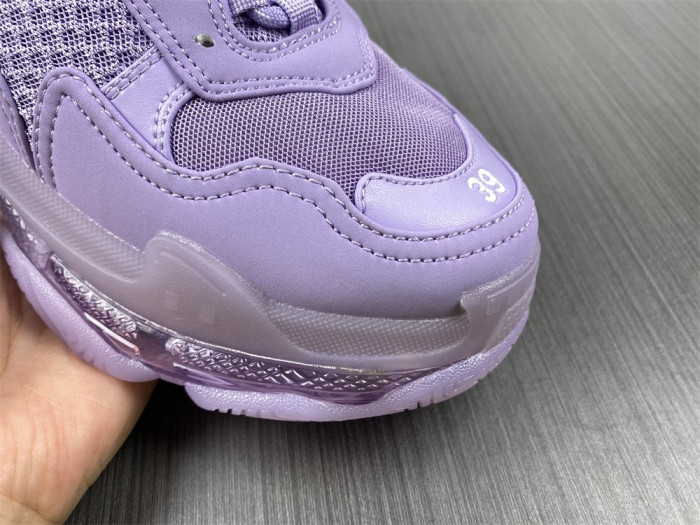 blcg sneaker triple.s.