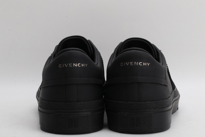 gi_venchy sneaker