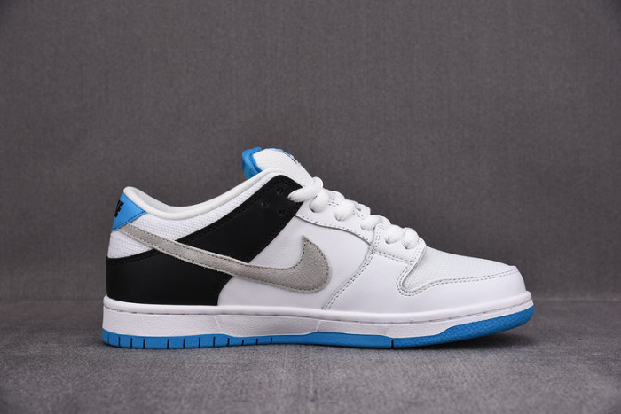nike sb dunk low laser blue bq6817-101