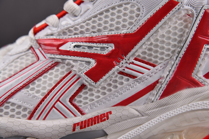 Ba*len*cia*ga -runner