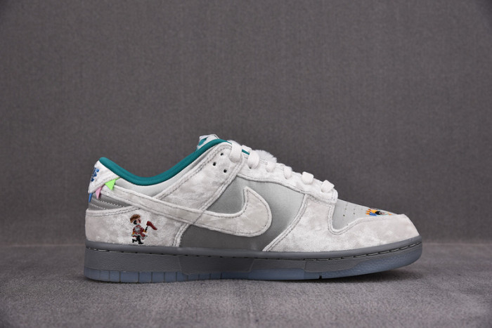 nike wmns dunk low 