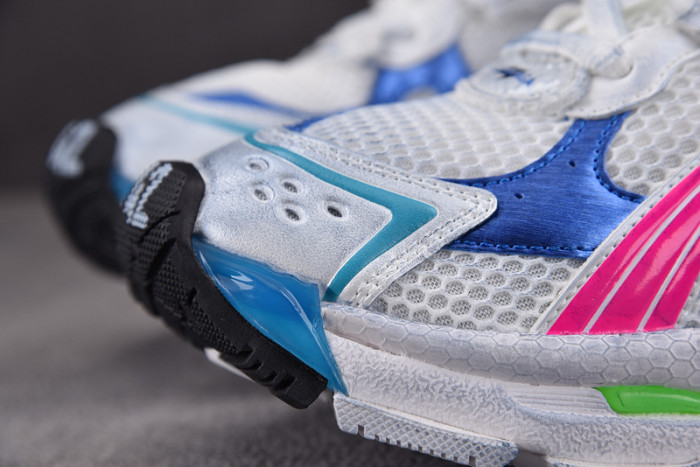 Ba*len*cia*ga -runner