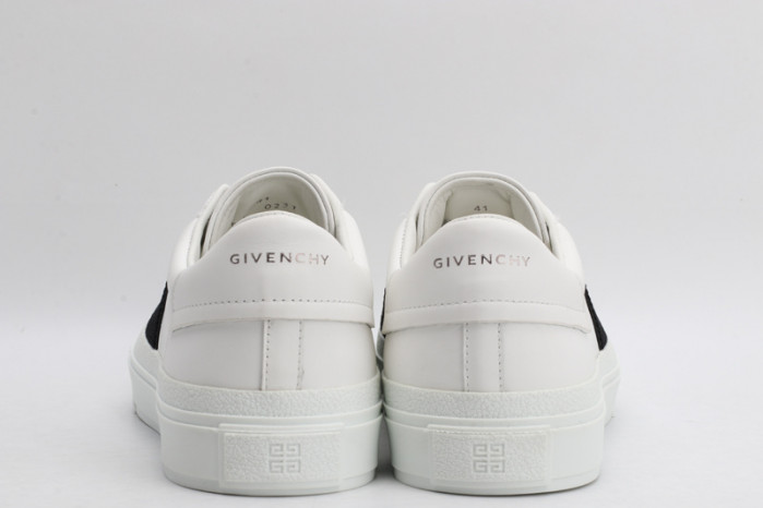 gi_venchy sneaker