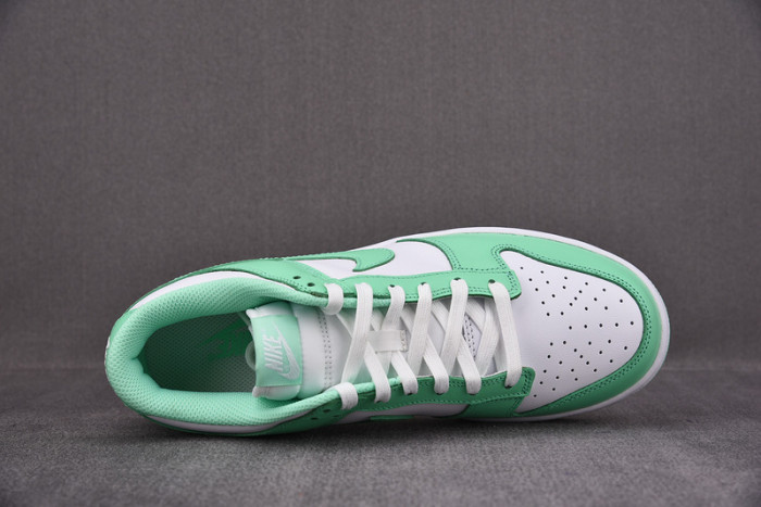 nike dunk low green glow dd1503-105