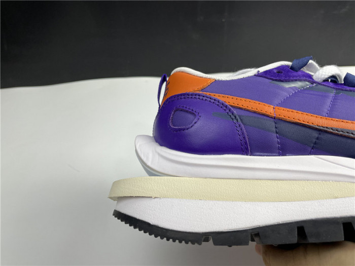 nike vaporwaffle sacai dark iris - dd1875-500