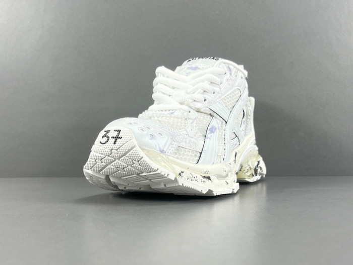 Ba*len*cia*ga -runner