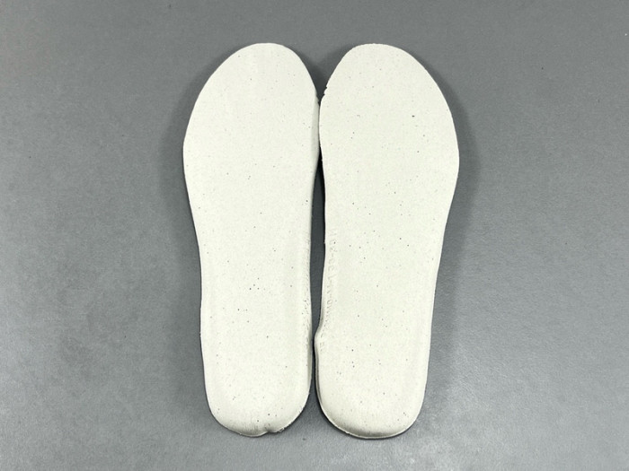 Ba*len*cia*ga -runner