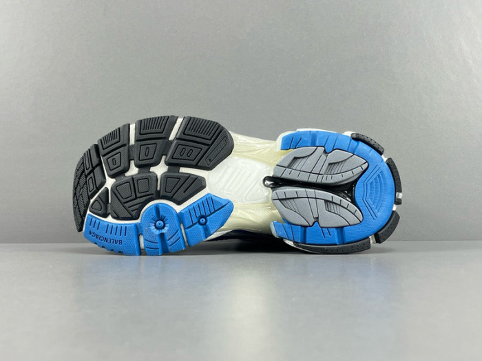 Ba*len*cia*ga -runner